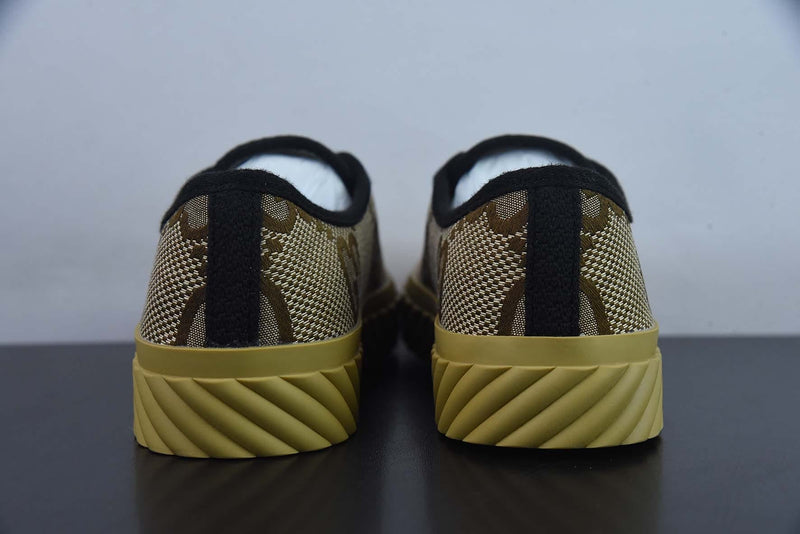 Tênis Gucci