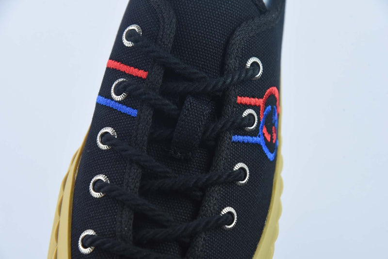 Tênis Gucci