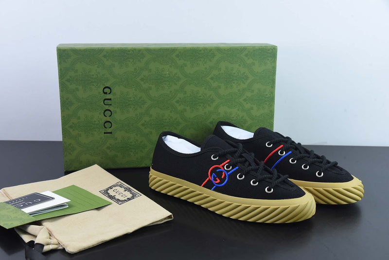 Tênis Gucci