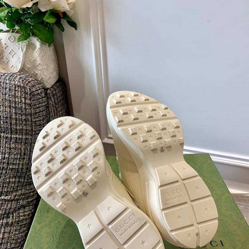 Tênis Gucci