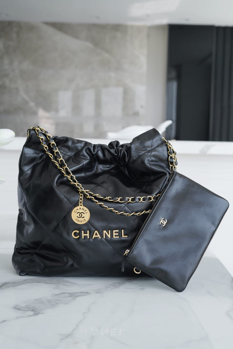 Bolsa CHANEL 22