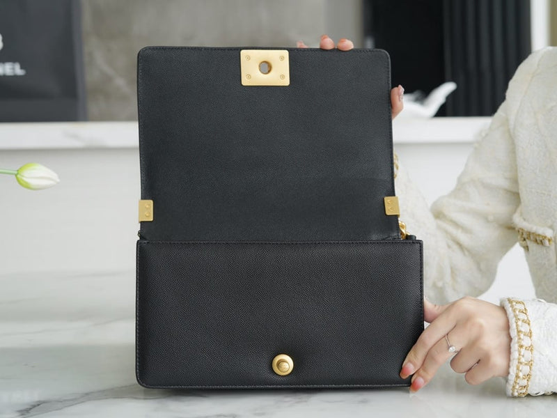 Bolsa CHANEL LEBOY25
