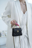 Bolsa CHANEL 22B