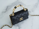 Bolsa CHANEL 22B