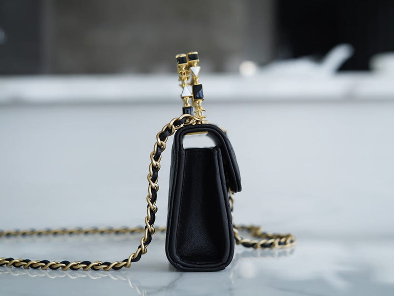 Bolsa CHANEL 22B