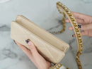 Bolsa CHANEL 19 WOC