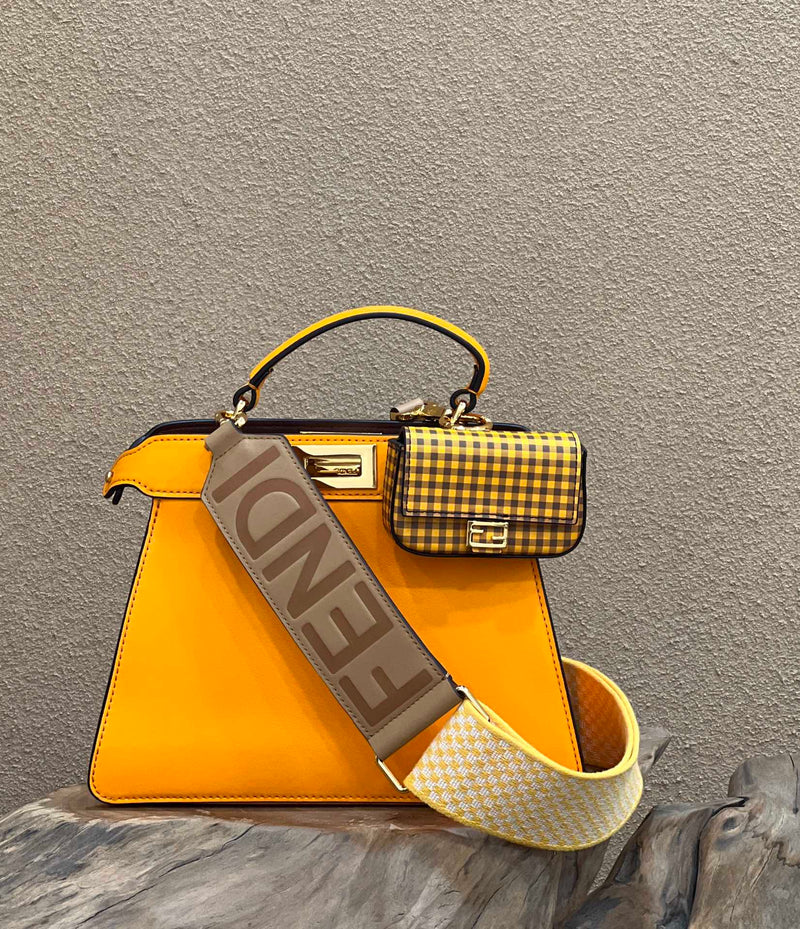 Bolsa FENDI PEEKABOO I SEE U