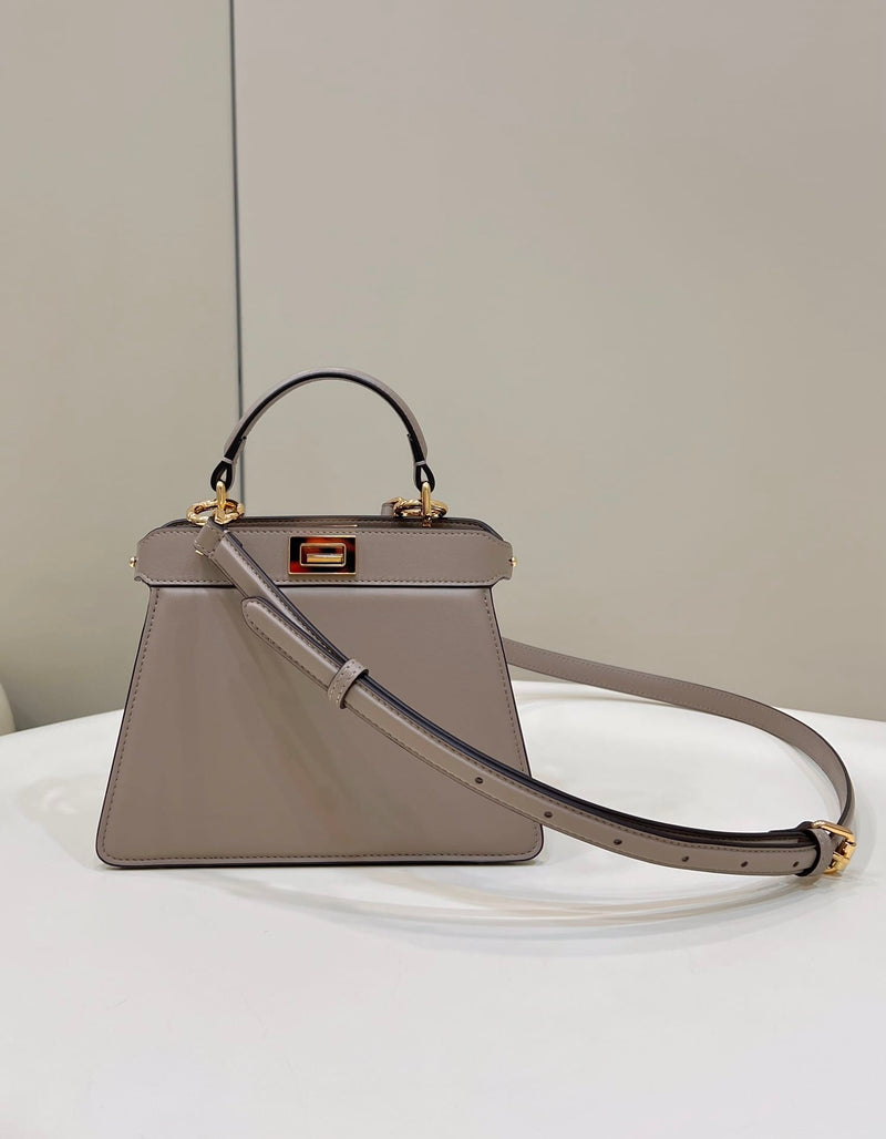 Bolsa FENDI peekaboo