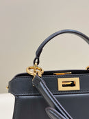 Bolsa FENDI peekaboo