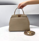Bolsa FENDI peekaboo