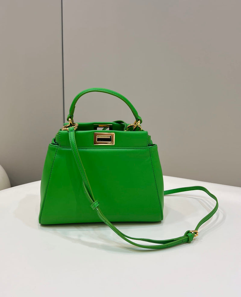 Bolsa FENDI peekaboo