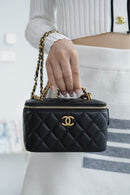 Bolsa CHANEL 22S