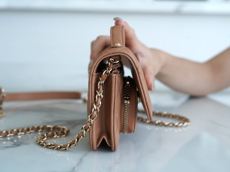 Bolsa CHANEL 22B Mini