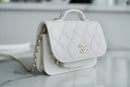 Bolsa CHANEL 22B Mini