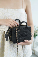 Bolsa CHANEL 22B