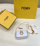 Bolsa FENDI NANO BAGUETTE