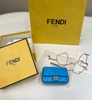 Bolsa FENDI NANO BAGUETTE