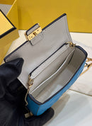 Bolsa FENDI NANO BAGUETTE
