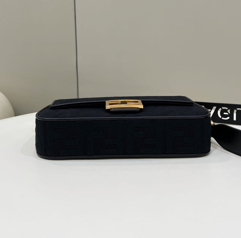 Bolsa FENDI Baguette