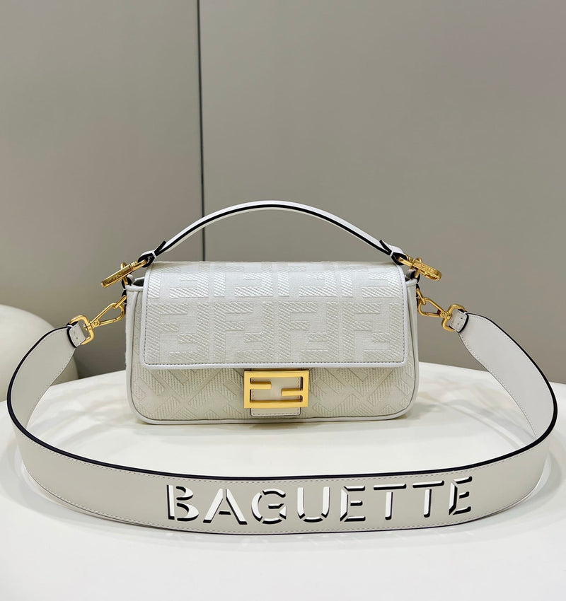 Bolsa FENDI Baguette