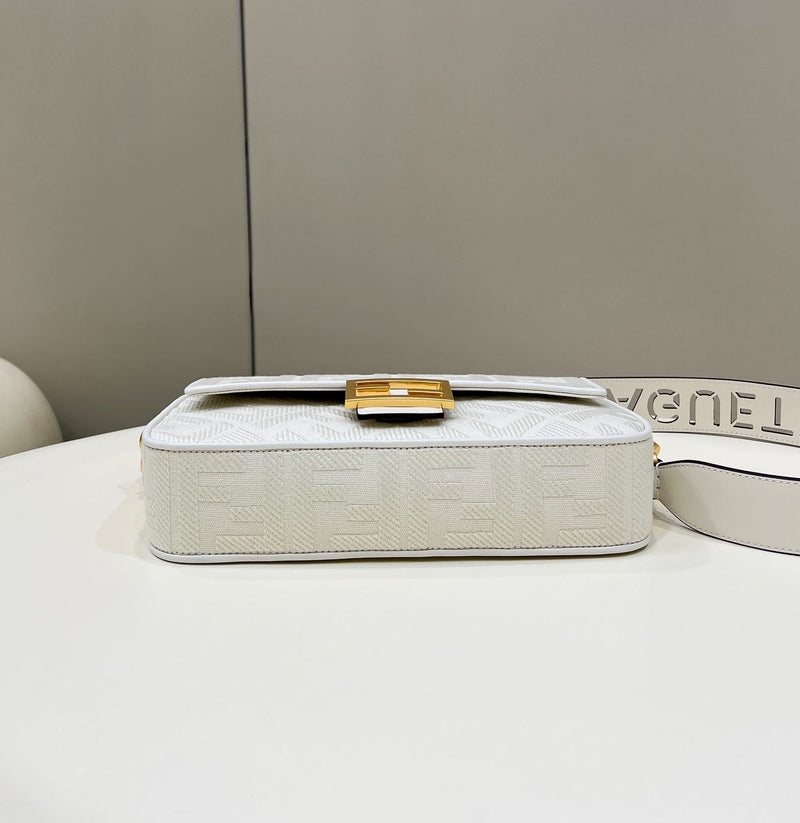 Bolsa FENDI Baguette