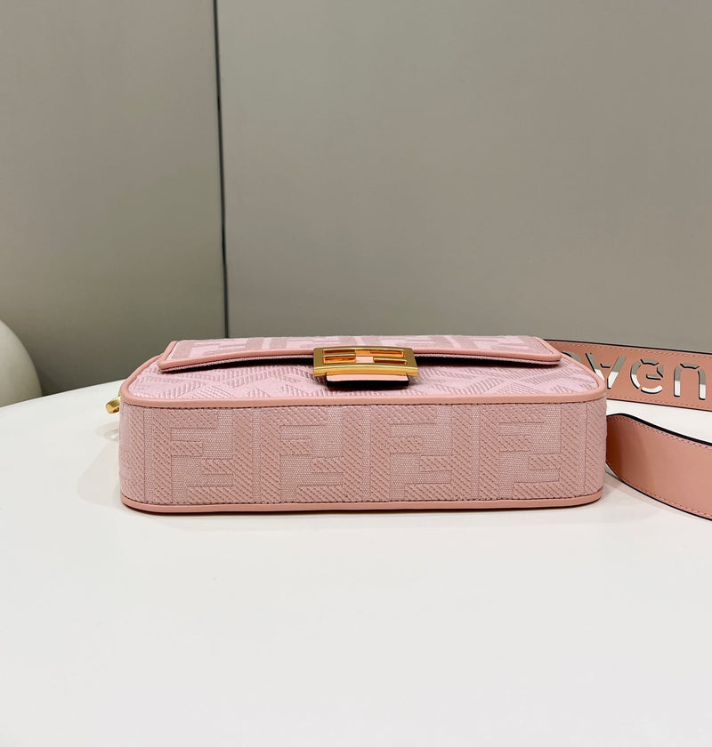 Bolsa FENDI Baguette