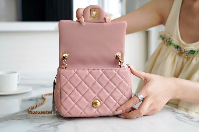 Bolsa CHANEL 18cm