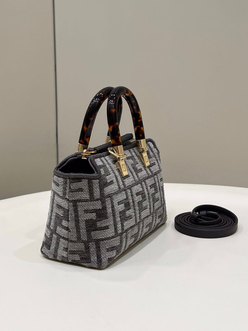 Bolsa FENDI By The Way Boston