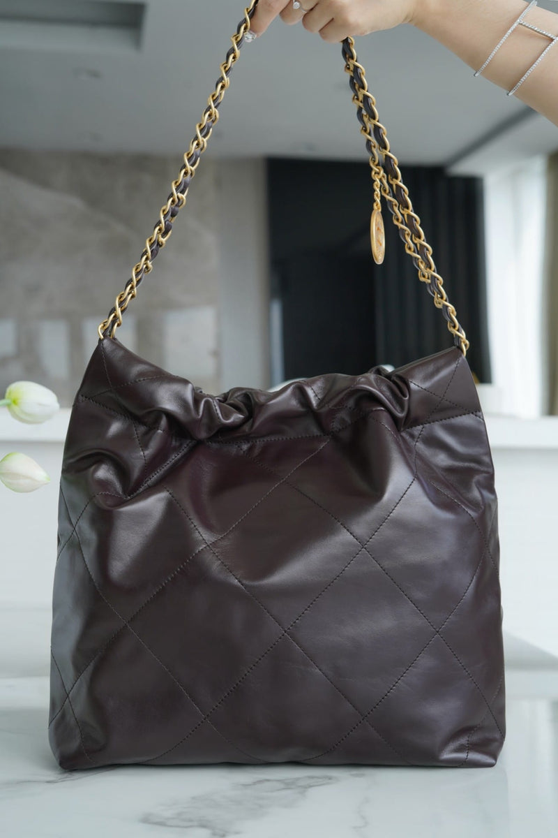 Bolsa CHANEL 22