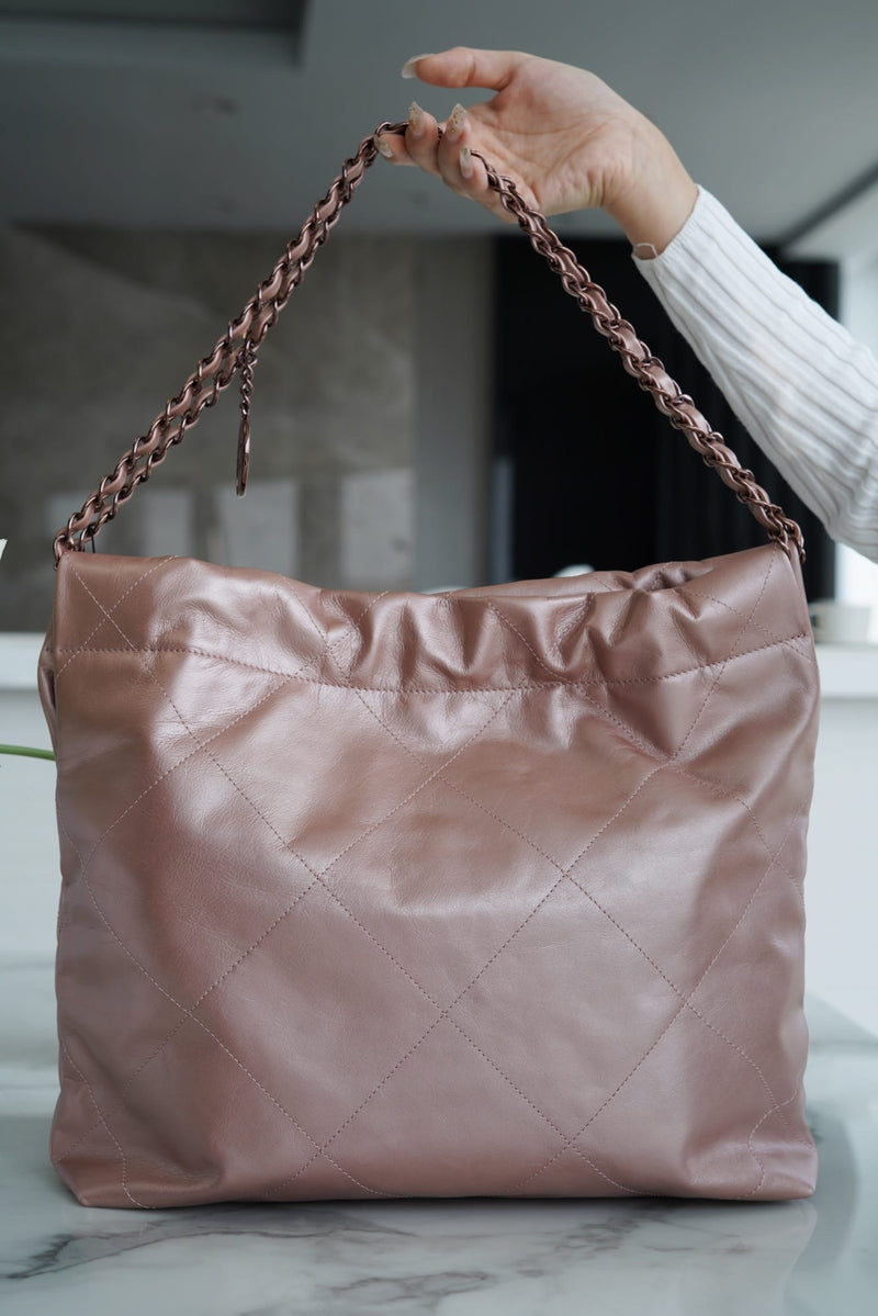 Bolsa CHANEL 22