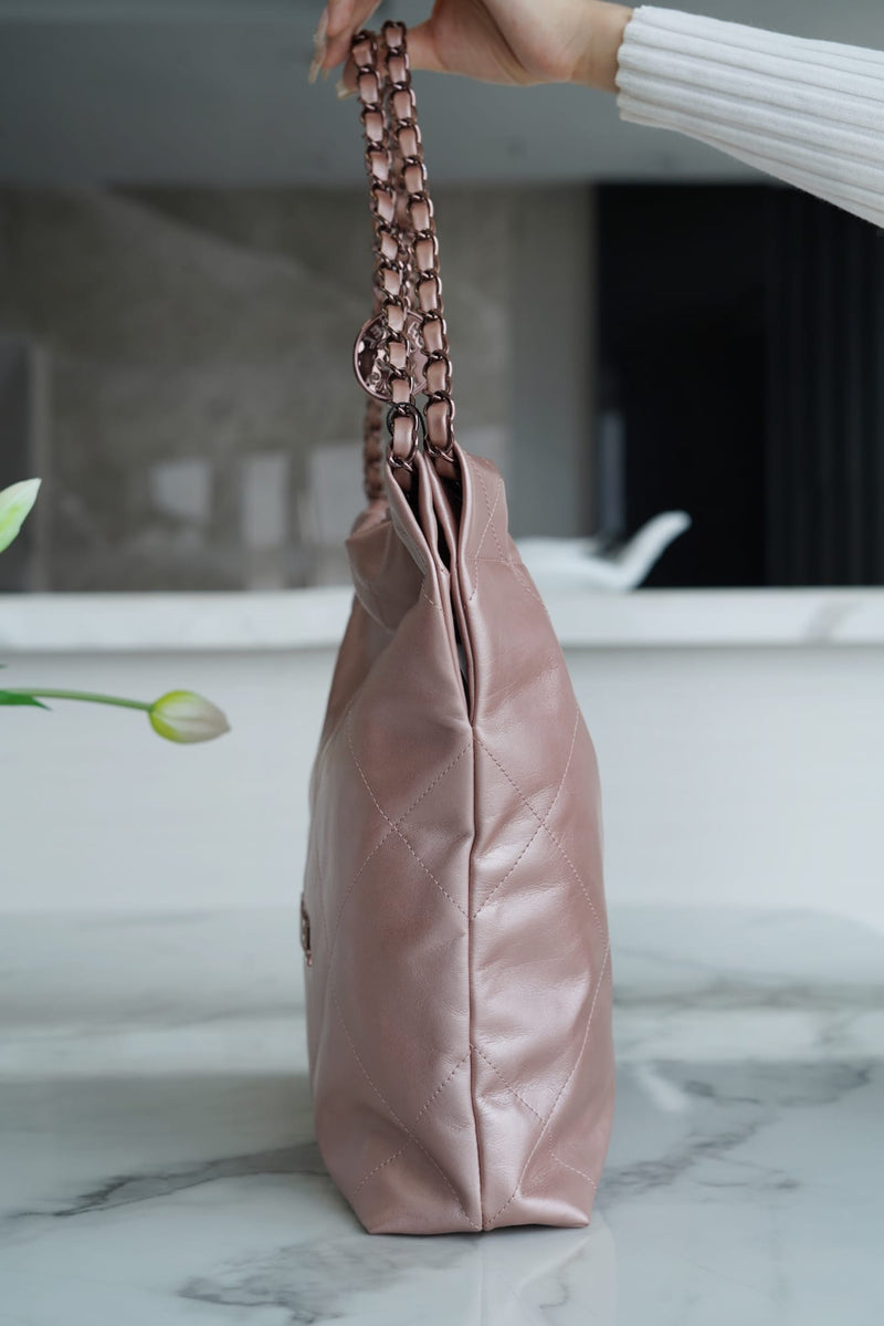 Bolsa CHANEL 22