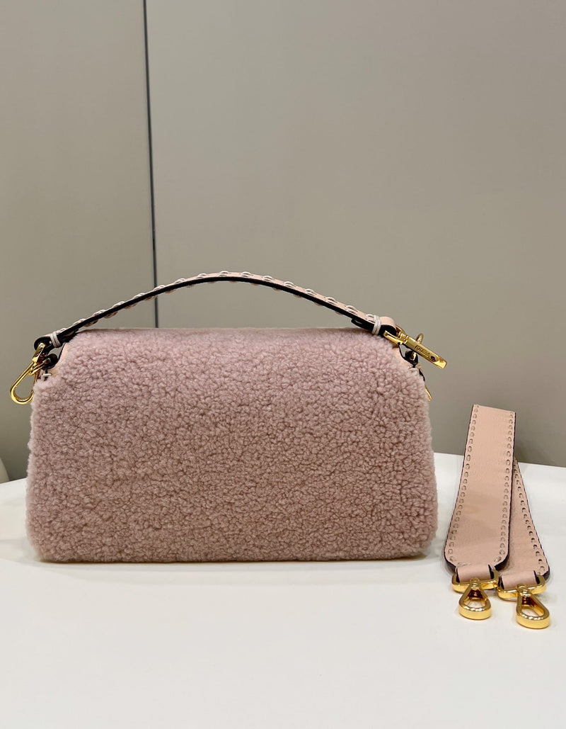Bolsa FENDI baguette
