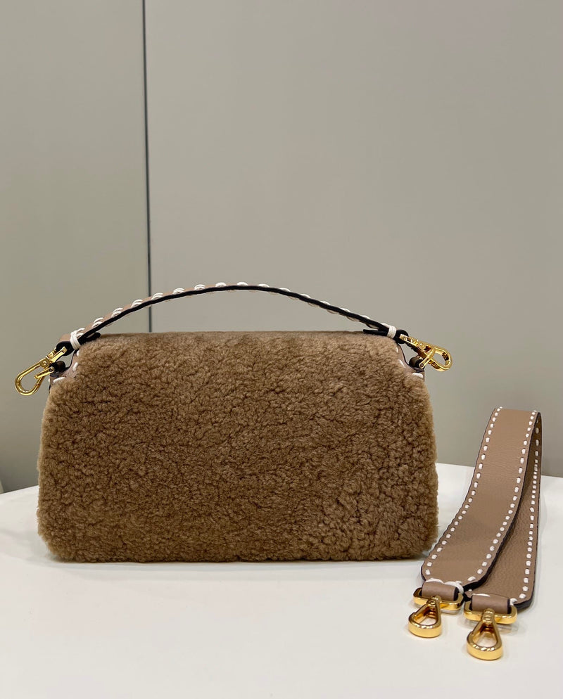 Bolsa FENDI baguette