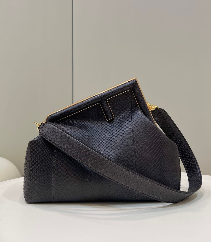 Bolsa FENDI first