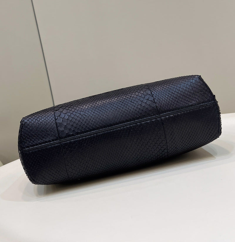 Bolsa FENDI first