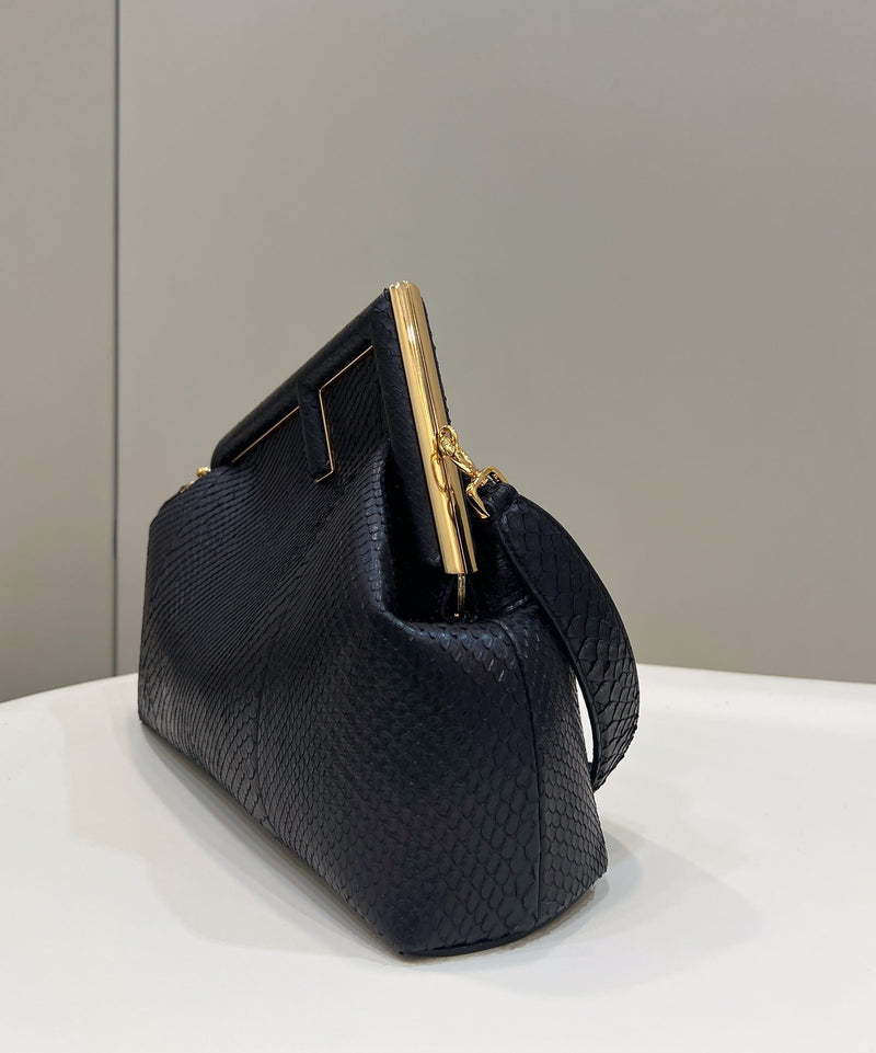 Bolsa FENDI first