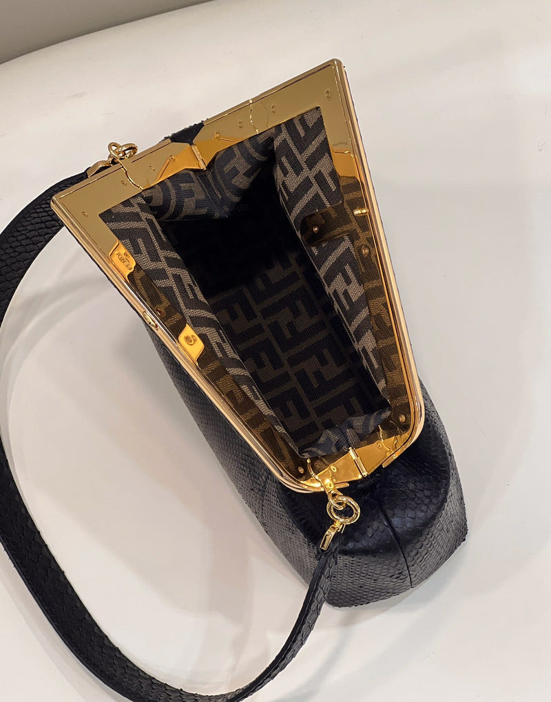 Bolsa FENDI first