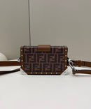 Bolsa FENDI Trunk Baguette