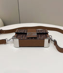 Bolsa FENDI Trunk Baguette