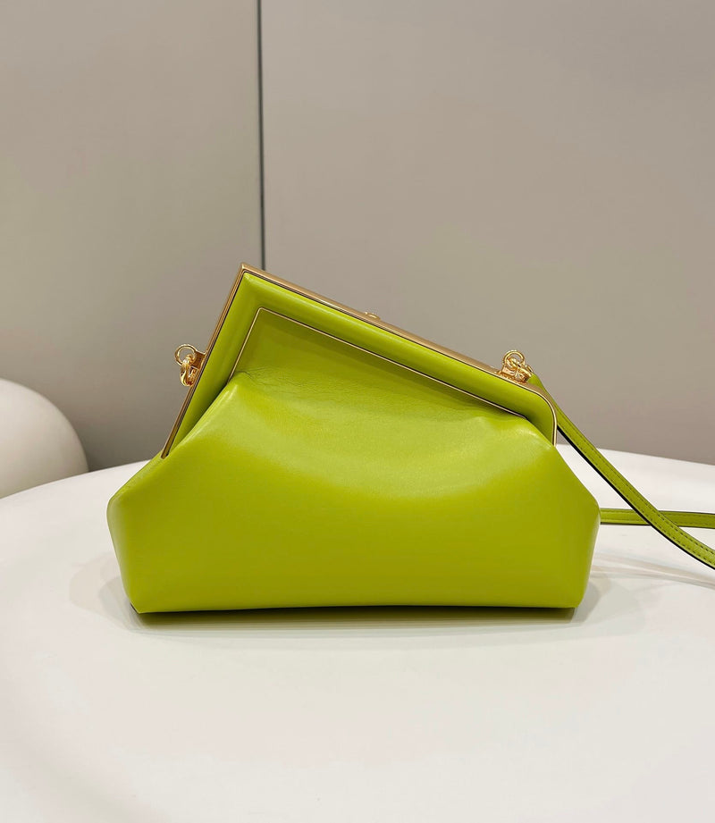 Bolsa FENDI first