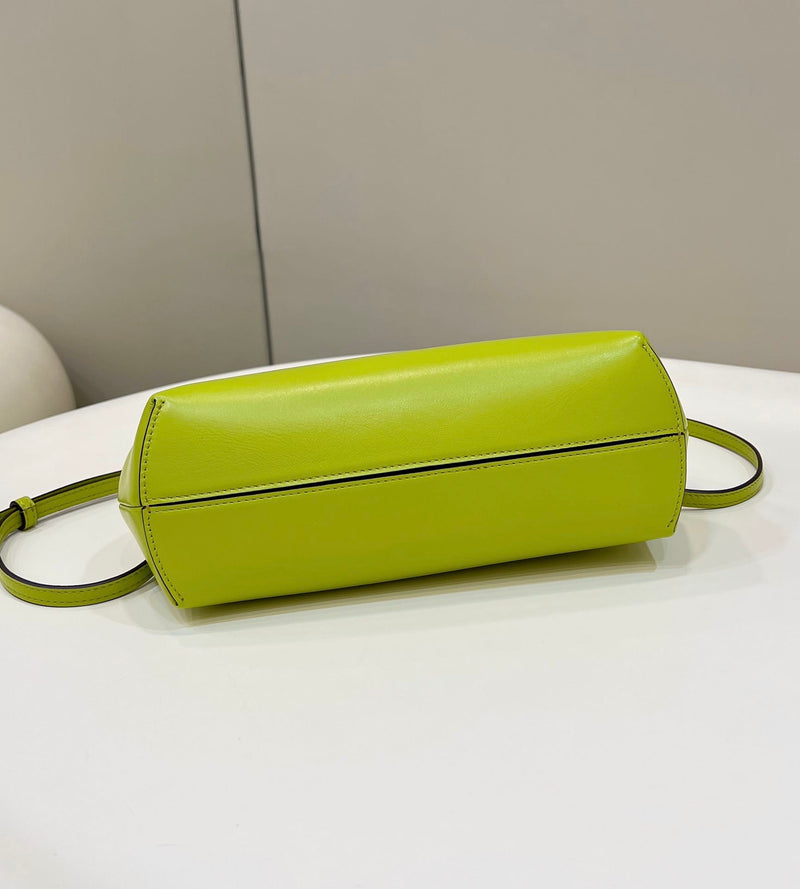 Bolsa FENDI first