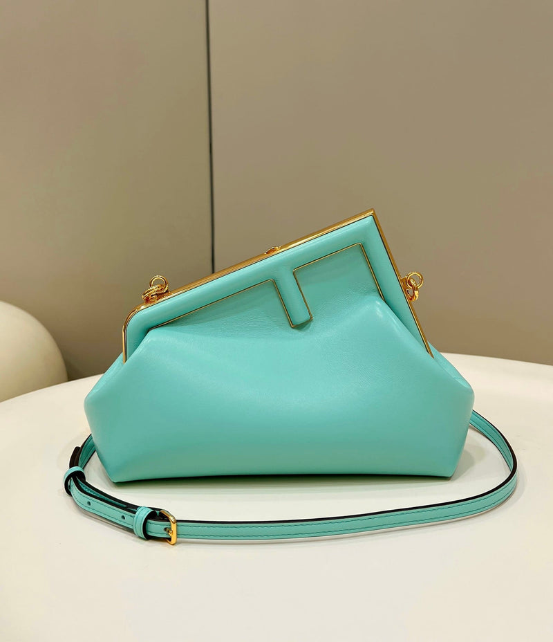 Bolsa FENDI first