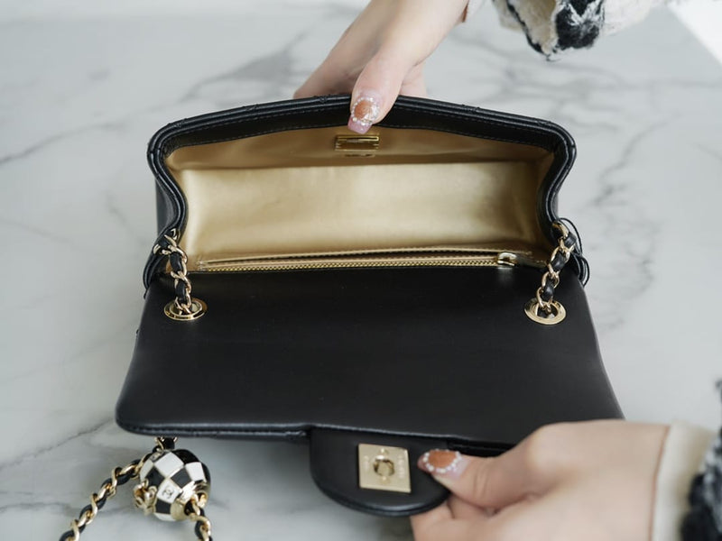 Bolsa CHANEL 23C CF20CM Mini