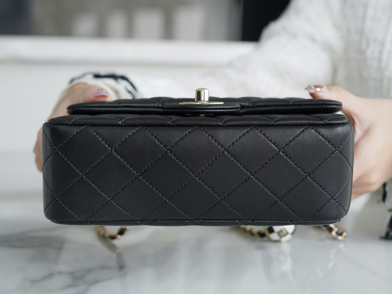 Bolsa CHANEL 23C CF20CM Mini
