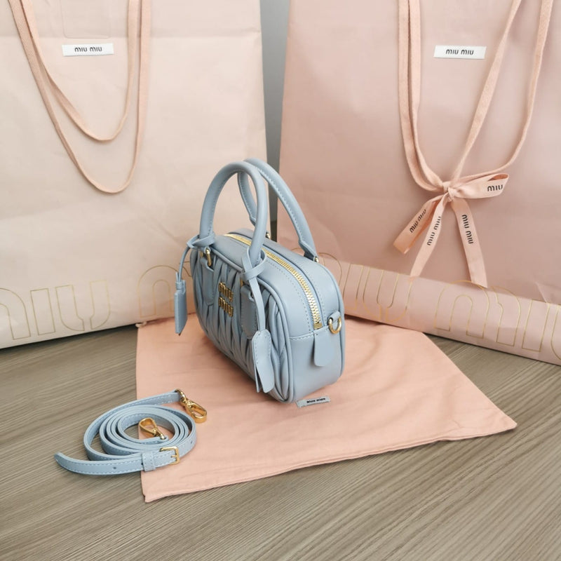 Bolsa MiuMiu too pretty