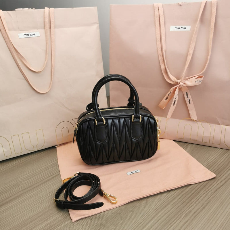 Bolsa MiuMiu too pretty