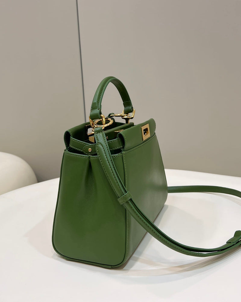 Bolsa FENDI peekaboo