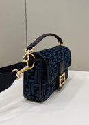Bolsa FENDI Iconic Baguette