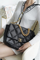 Bolsa CHANEL 36CM 19BAG