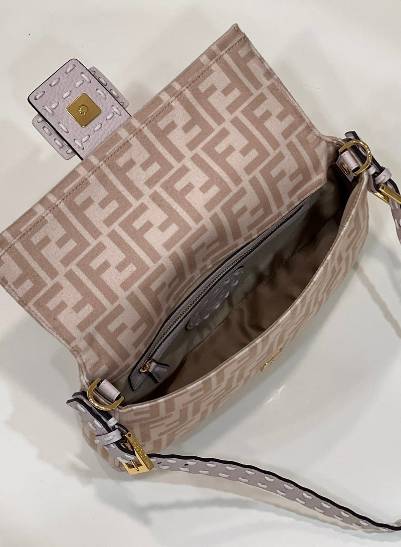 Bolsa FENDI baguette